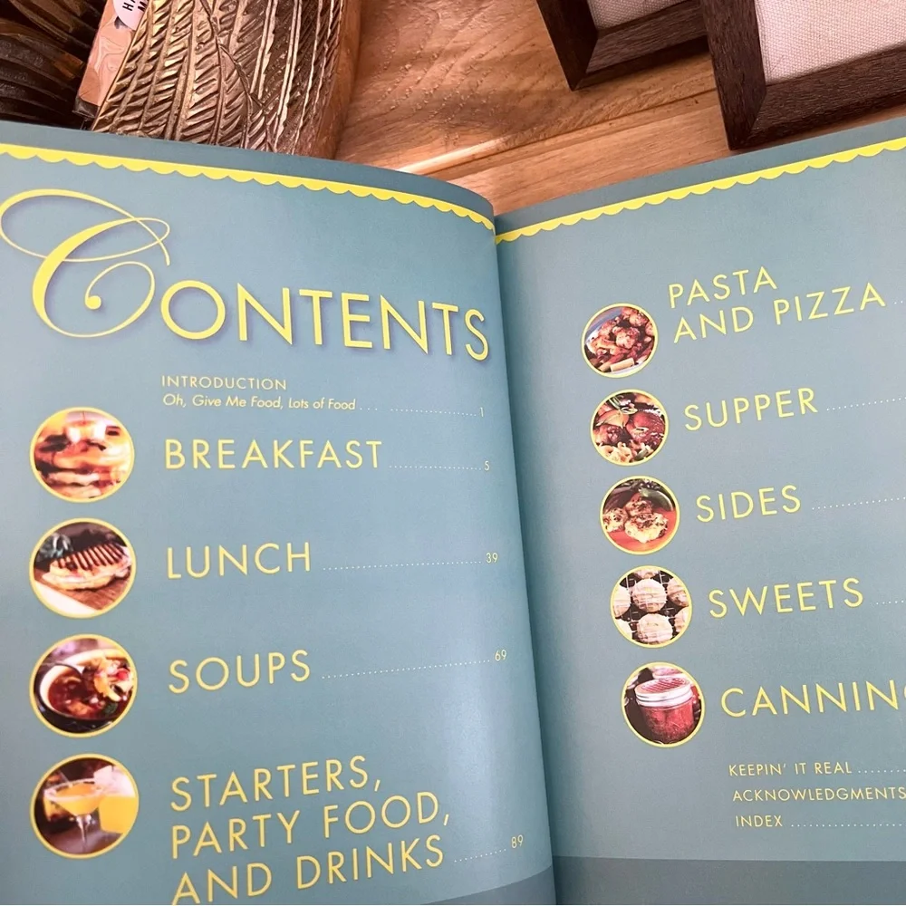 The Pioneer Woman Hardcover Cookbook